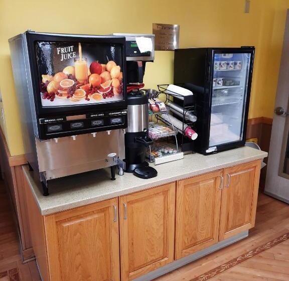 Otel Horse Creek Inn