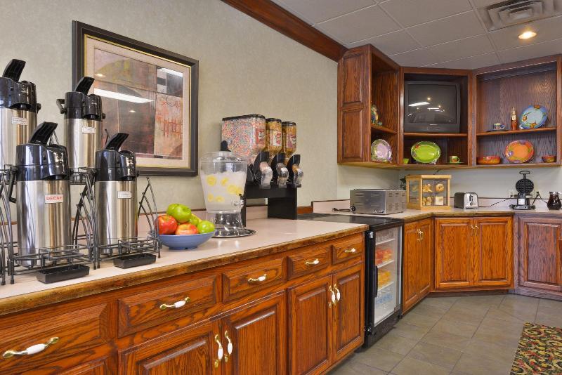 Otel Days Inn By Wyndham Pittsburg Ks