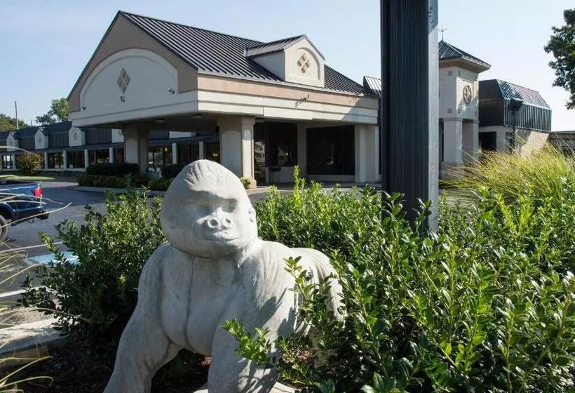 호텔 Days Inn By Wyndham Pittsburg Ks