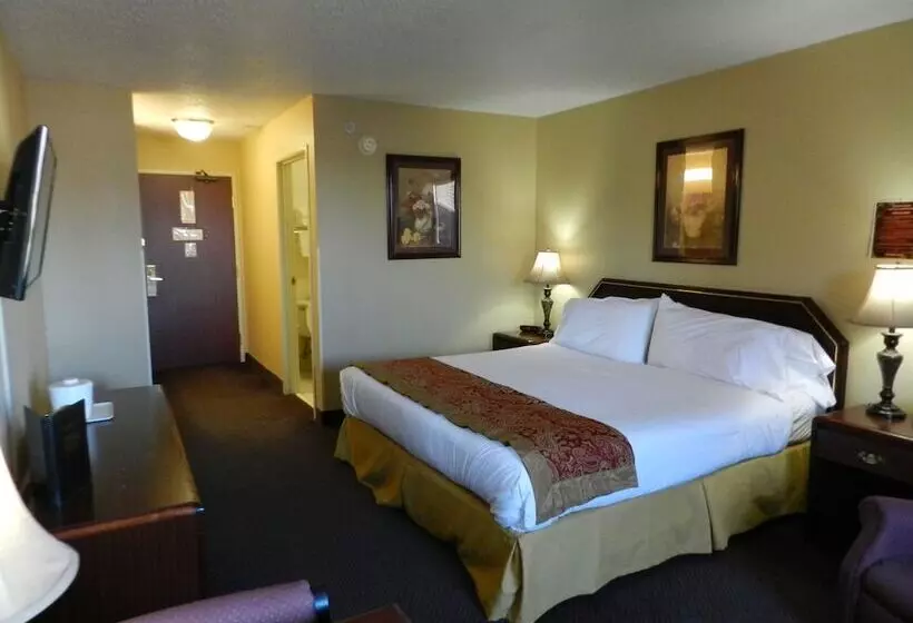 בית מלון כפרי Luxury Inn & Suites Troy