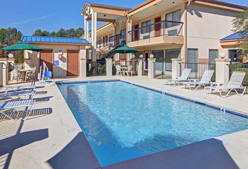 فندق Quality Inn Marshall