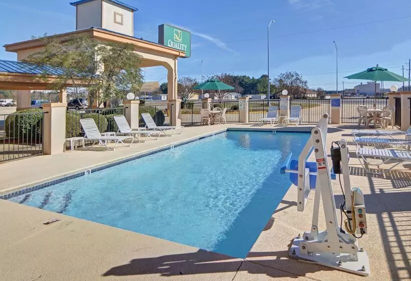 酒店 Quality Inn Marshall