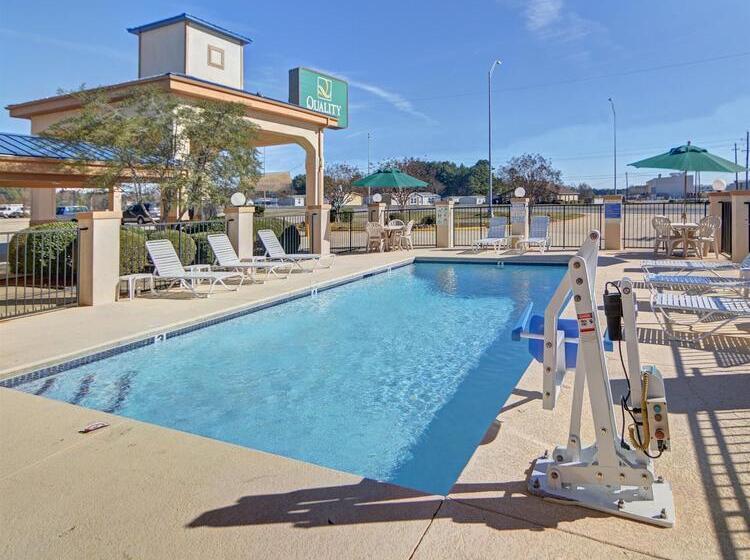 فندق Quality Inn Marshall