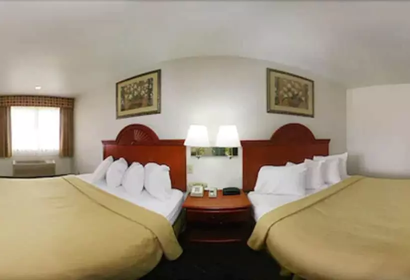 酒店 Quality Inn Marshall