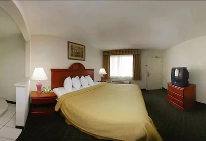 酒店 Quality Inn Marshall