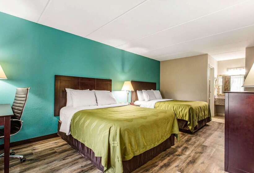 ホテル Quality Inn & Suites