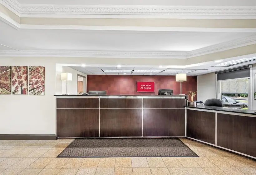 ホテル Red Roof Plus Henderson