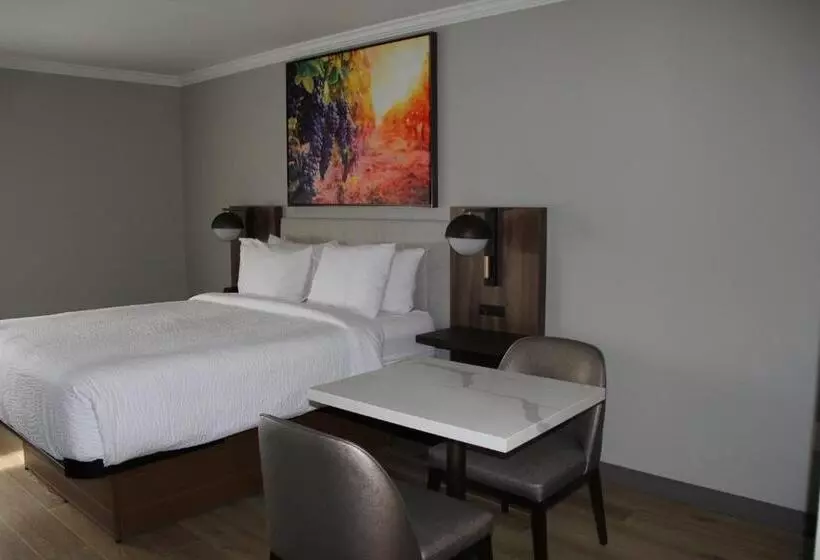 فندق La Quinta Inn & Suites By Wyndham Yakima Downtown