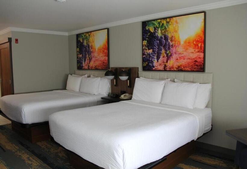 Hotel La Quinta Inn & Suites By Wyndham Yakima Downtown