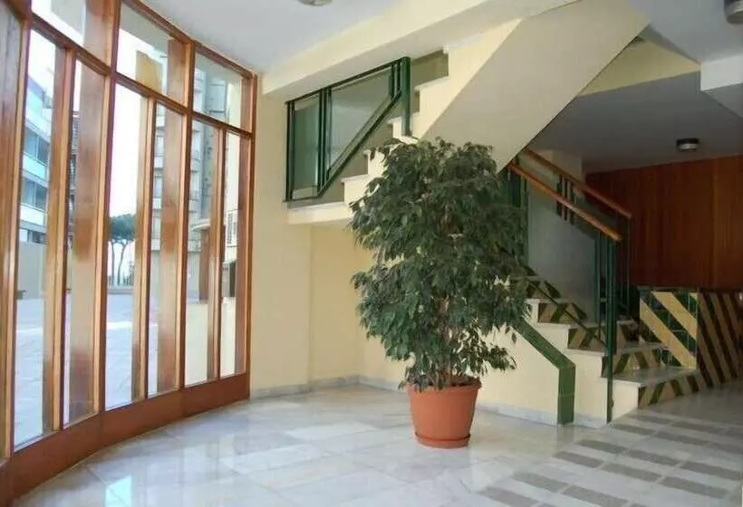 Amplio Apartamento En Primera Linea De Playa En Platja D’aro