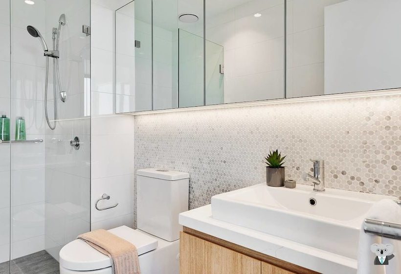 Cozy 2b2b Apartment With Free Parking & Penthouse Pool