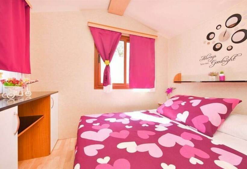 호텔 Kamp Planik Campsite