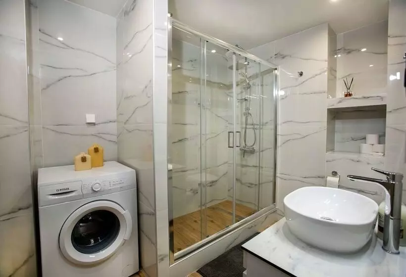 Raise Cosy Apartment