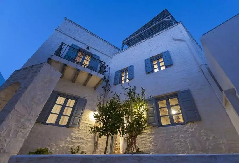 Traditional Stone House In Kostos