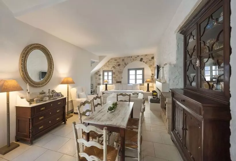 Traditional Stone House In Kostos