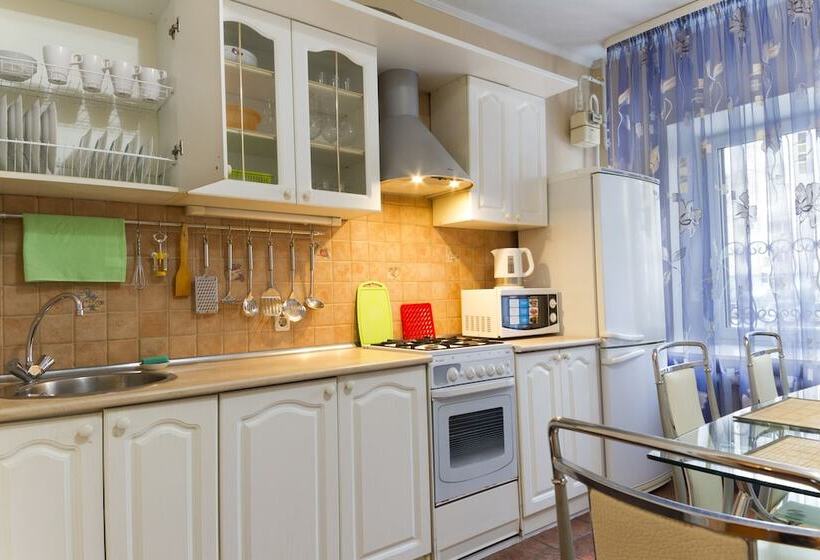 Apartment On Belkina 8b