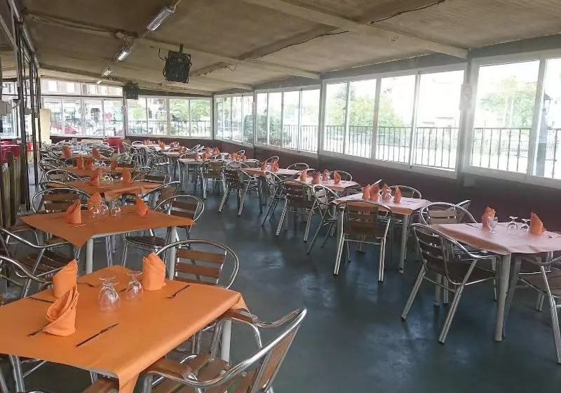 Pension Bar Restaurante Avenida