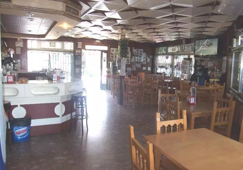 Pension Bar Restaurante Avenida