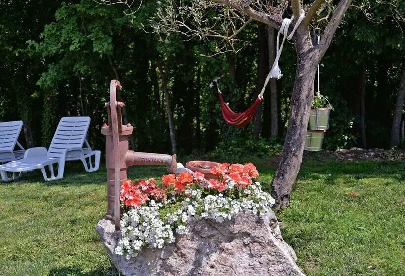 Apartment Modrusani 1561