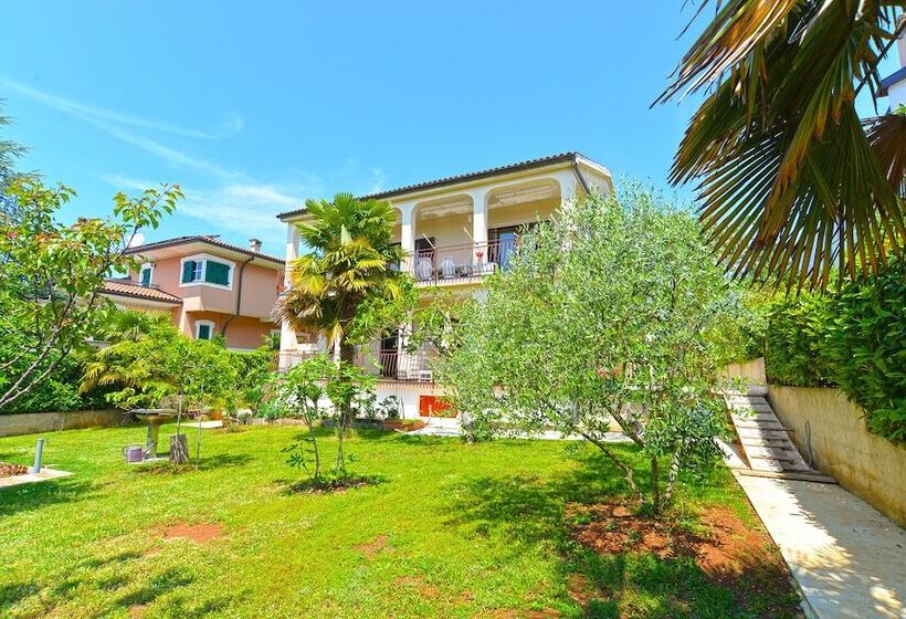 Apartments Porec 336