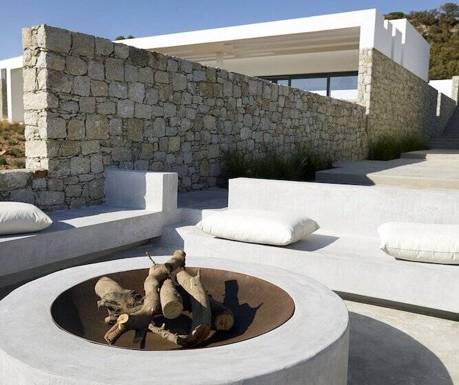 Hidden Hill Naxos Villas