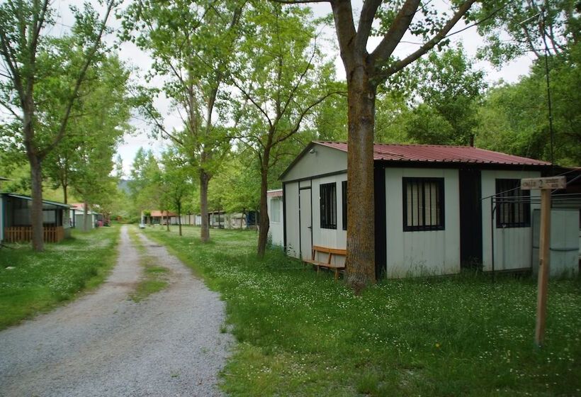 فندق Camping Los Cameros