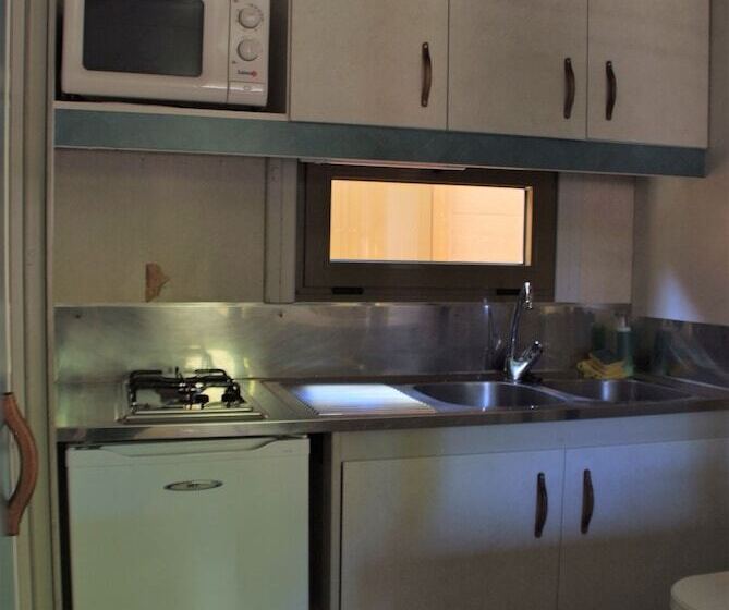 Отель Camping Los Cameros