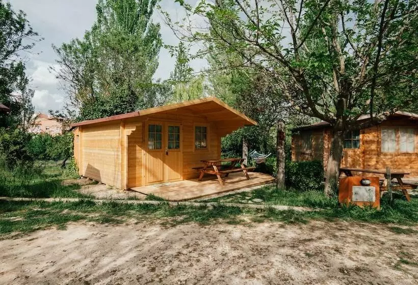 Hotelli Slow Life Camping Venta Del Moro