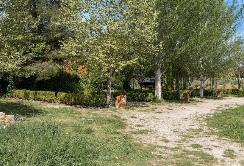 Отель Slow Life Camping Venta Del Moro