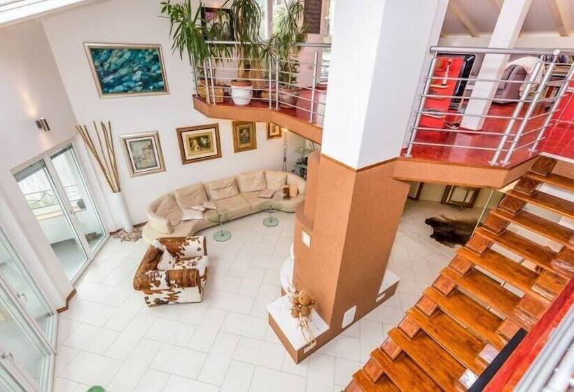 Luxury  Penthouse Prestige