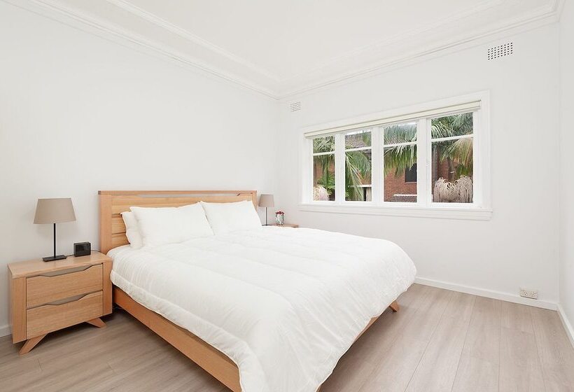 Newly Renovated Apt Close To Cbd Unit 1