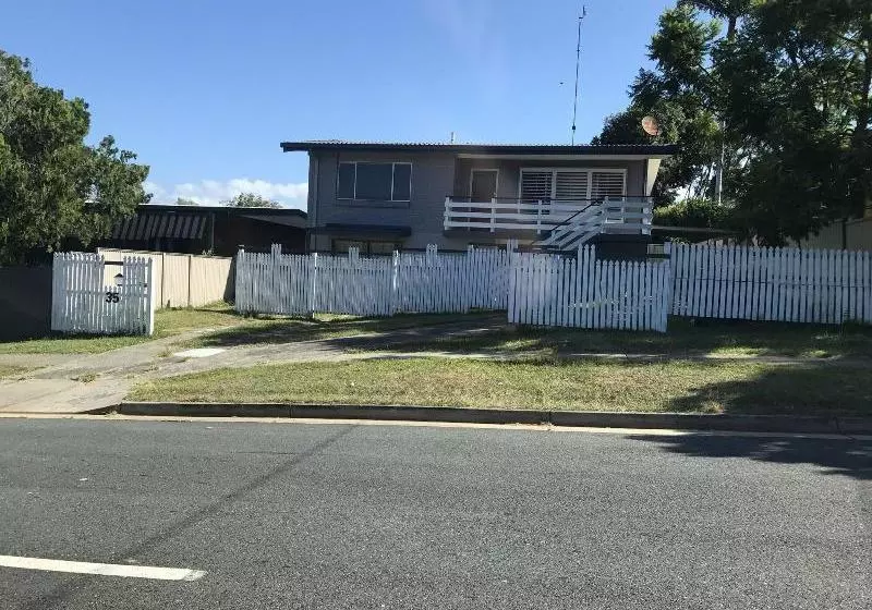 Majatalo Nerang 66 House