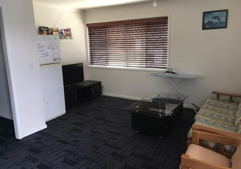 Majatalo Nerang 66 House