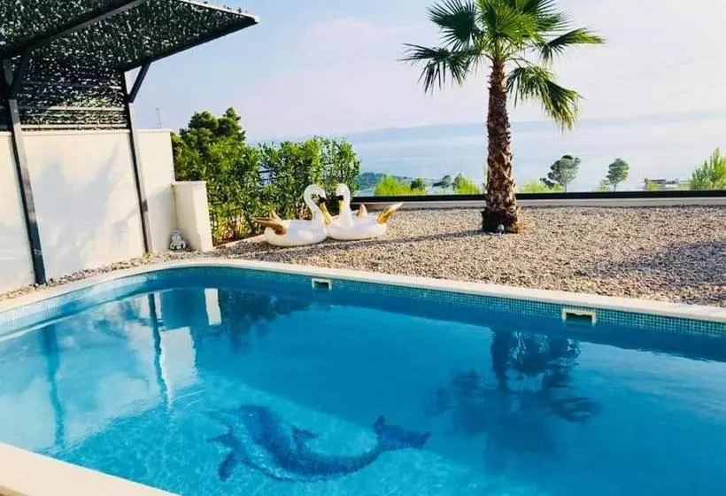 Villa Matić