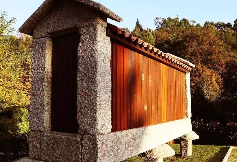 Aamiaismajoitus (B&B) Agrinho Suites & Spa Geres