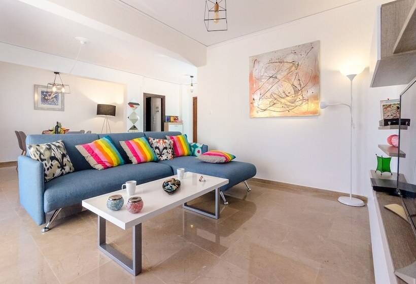 Taurus Deluxe Apartment With Sea View