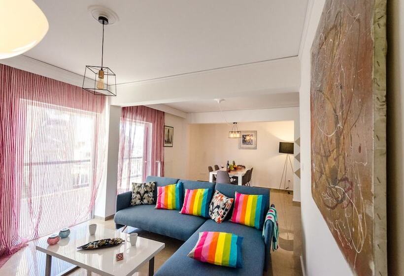 Taurus Deluxe Apartment With Sea View