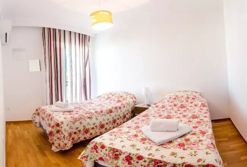 Taurus   Deluxe Apartment With Sea View