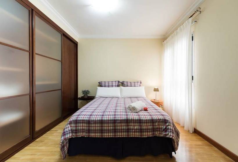 Sardina Attic Flat Pool&solarium