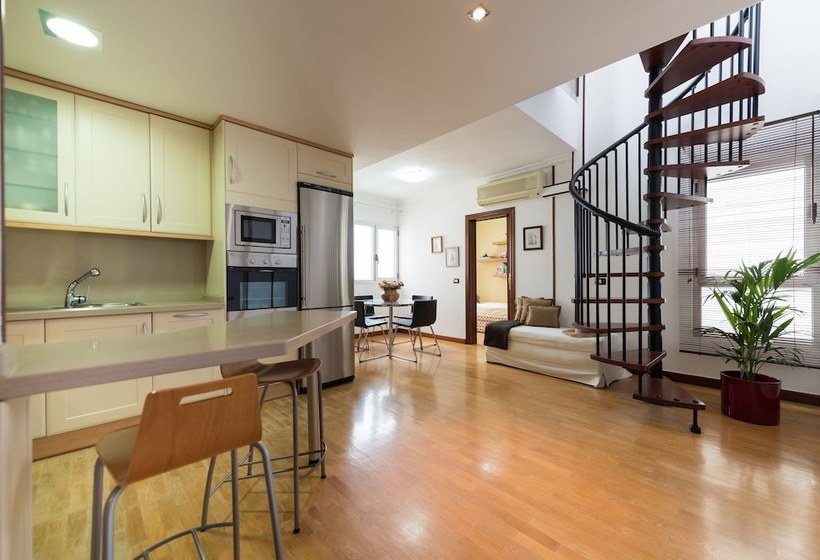 Sardina Attic Flat Pool&solarium