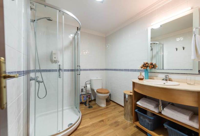 Sardina Attic Flat Pool&solarium