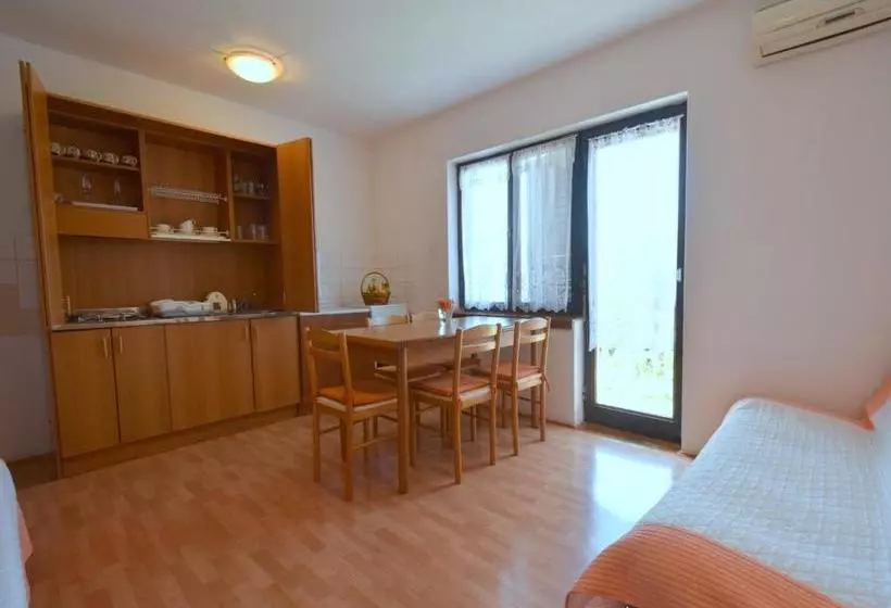Apartments Blazevic