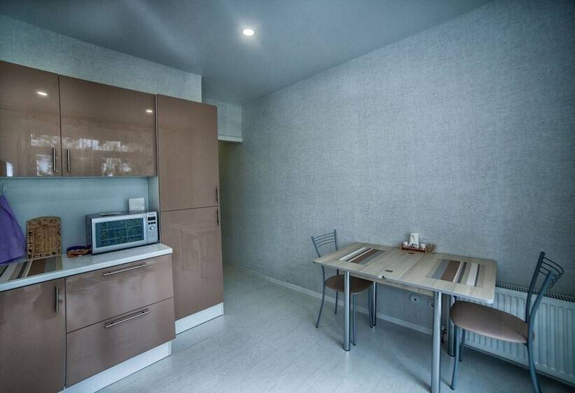 Arendagrad Apartments Bolnichny 4