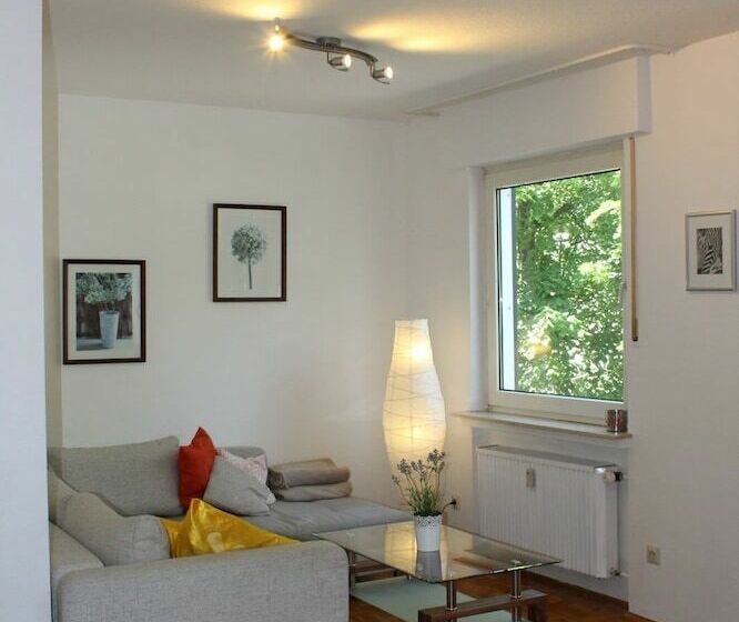 فندق Fewo Zentral