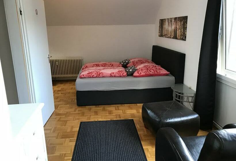 فندق Fewo Zentral