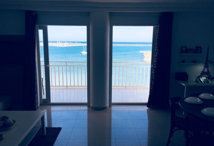 Luxurydreams First Line