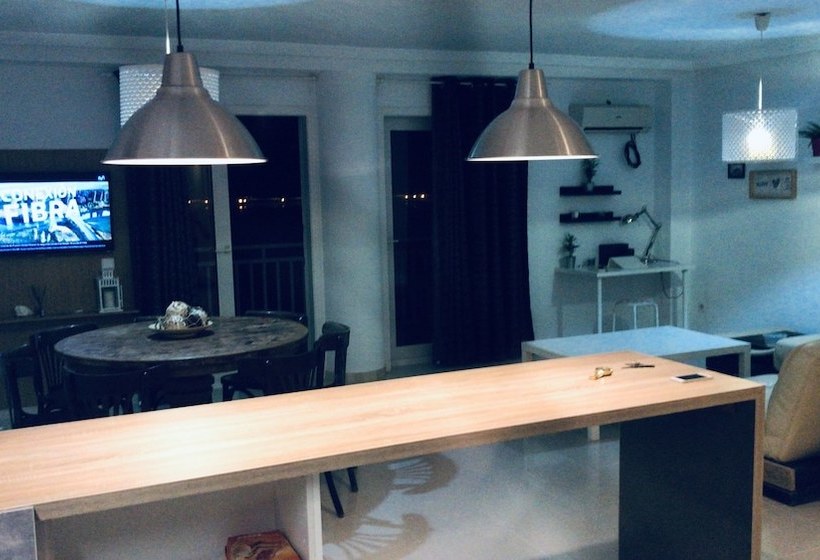 Luxurydreams First Line