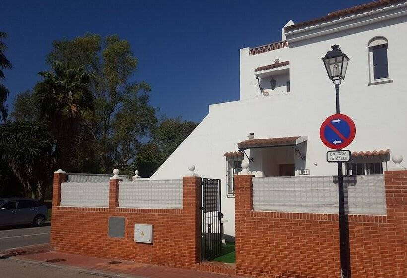 פנסיון Guest House Marbella