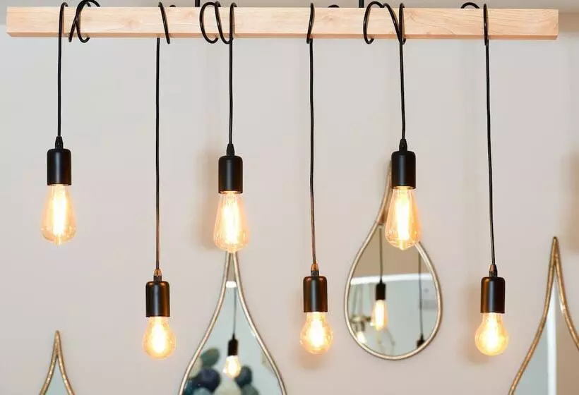 A Diamond Of 140 M2 In Platonas Ancient Athens