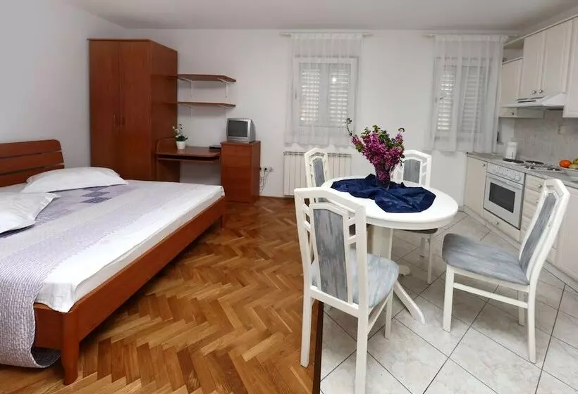 Apartments Adriatic